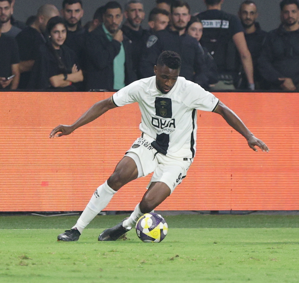 בית"ר ירושלים מקדימה את מחנה האימונים באילת על רקע תקופה מאתגרת